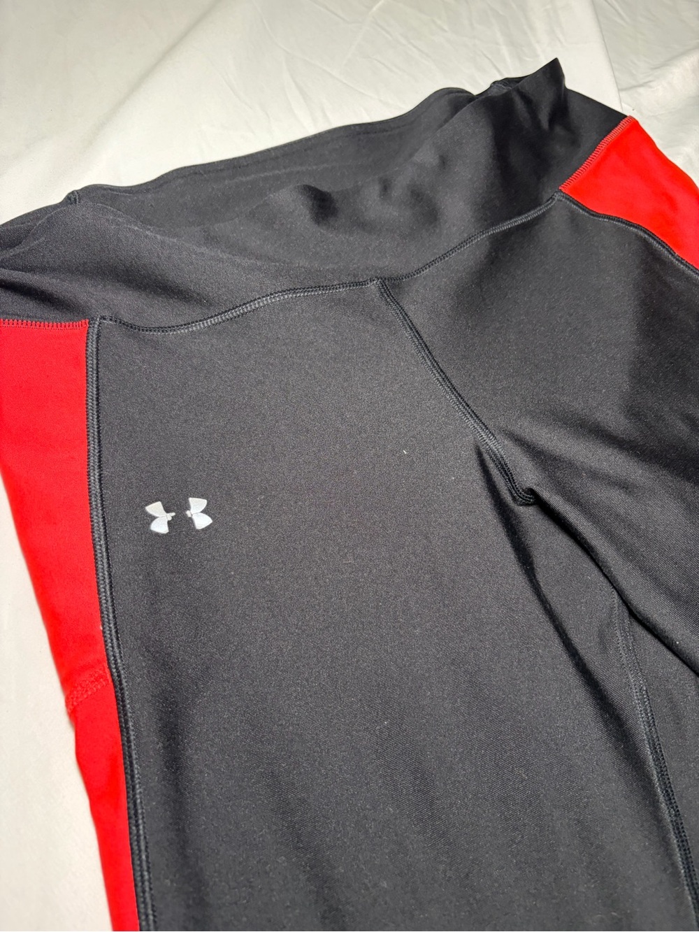 Under Armour  Performance Leggings Size M/L
